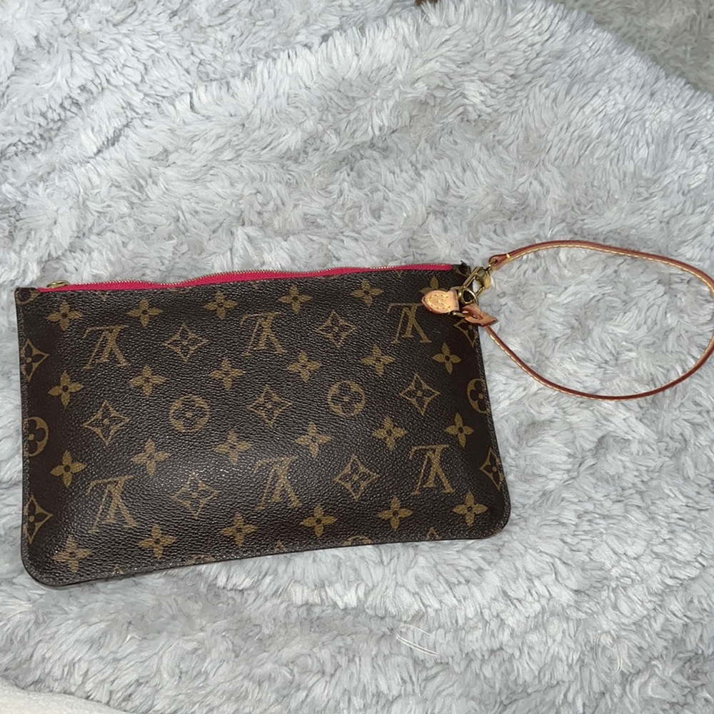 Louis Vuitton Pouch